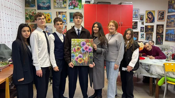 k0ewKHT05DFpGAJ5q3c-Qa3MJk_wRBzRLQpkNTcUNCAYveUKAZlcLnPPkr-TlZL4yO96ix9wZf--PhkiNn9_TcUh